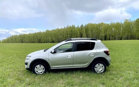 Renault Sandero II рестайлинг, 2018 год, 750 000 рублей, 4 фотография