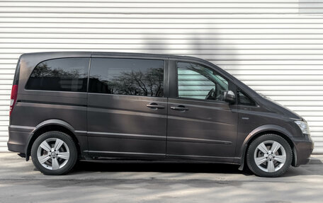 Mercedes-Benz Viano, 2013 год, 2 300 000 рублей, 4 фотография