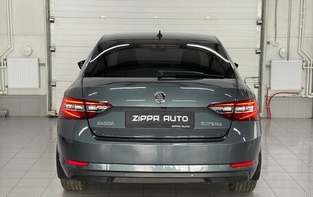 Skoda Superb III рестайлинг, 2018 год, 1 869 000 рублей, 5 фотография