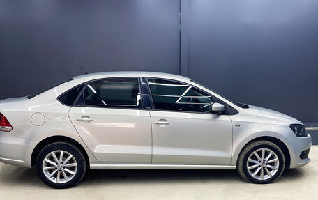 Volkswagen Polo VI (EU Market), 2015 год, 1 000 000 рублей, 3 фотография