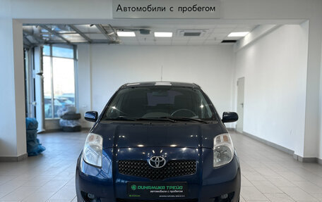 Toyota Yaris III рестайлинг, 2008 год, 555 000 рублей, 2 фотография