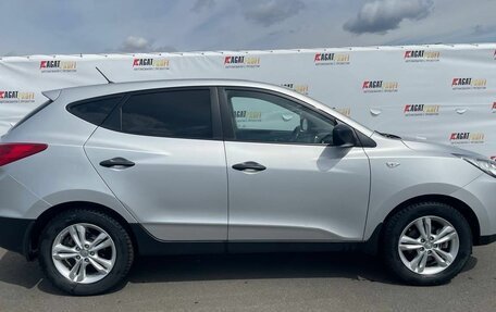 Hyundai ix35 I рестайлинг, 2013 год, 1 050 000 рублей, 3 фотография