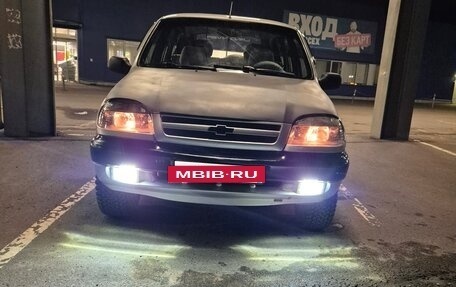 Chevrolet Niva I рестайлинг, 2003 год, 250 000 рублей, 2 фотография