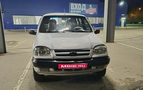 Chevrolet Niva I рестайлинг, 2003 год, 250 000 рублей, 3 фотография