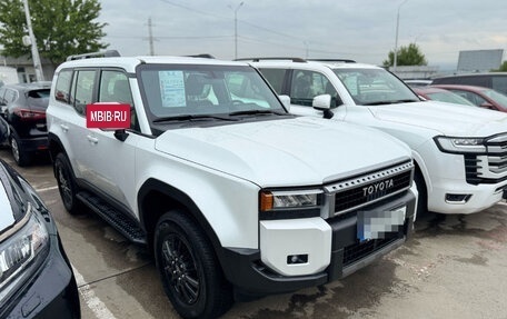 Toyota Land Cruiser Prado, 2024 год, 6 600 000 рублей, 2 фотография