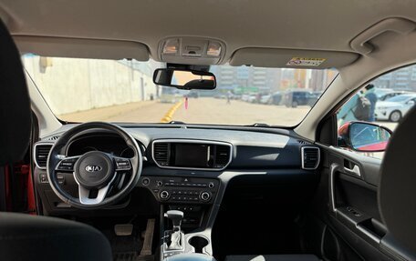 KIA Sportage IV рестайлинг, 2019 год, 2 500 000 рублей, 6 фотография