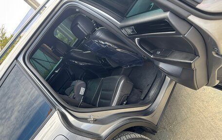 Volkswagen Touareg III, 2010 год, 2 500 000 рублей, 8 фотография