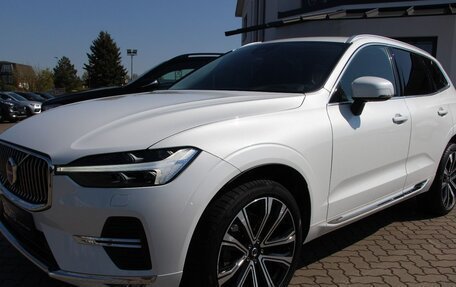 Volvo XC60 II, 2022 год, 3 830 000 рублей, 2 фотография