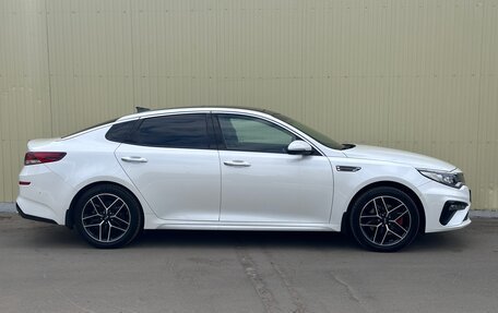 KIA Optima IV, 2018 год, 1 986 000 рублей, 8 фотография
