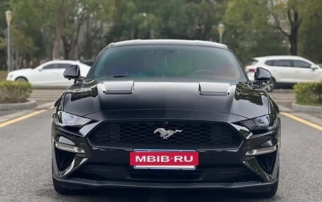 Ford Mustang VI рестайлинг, 2021 год, 2 650 525 рублей, 2 фотография