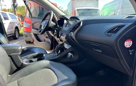 Hyundai ix35 I рестайлинг, 2013 год, 1 435 000 рублей, 12 фотография