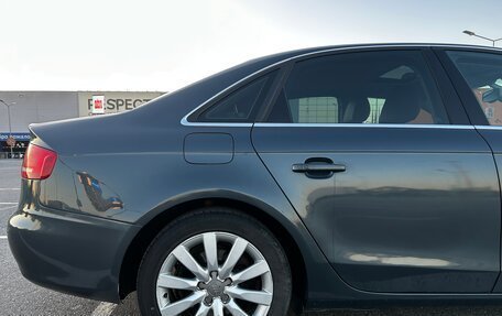 Audi A4, 2010 год, 1 850 000 рублей, 9 фотография