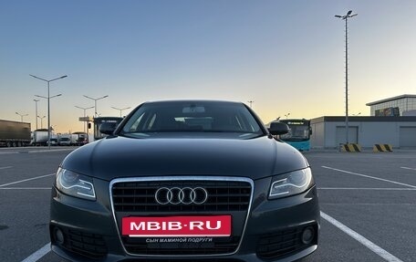 Audi A4, 2010 год, 1 850 000 рублей, 2 фотография