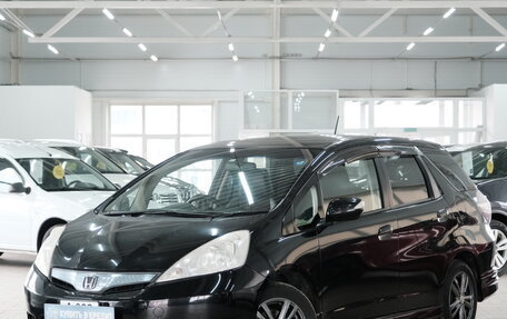 Honda Fit Shuttle I рестайлинг, 2011 год, 1 049 000 рублей, 2 фотография