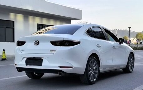 Mazda 3, 2022 год, 1 630 000 рублей, 3 фотография