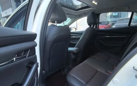 Mazda 3, 2022 год, 1 630 000 рублей, 6 фотография