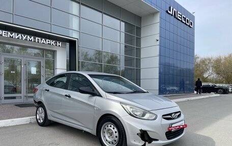 Hyundai Solaris II рестайлинг, 2012 год, 520 000 рублей, 9 фотография