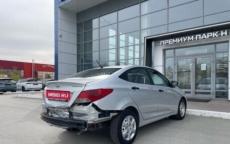 Hyundai Solaris II рестайлинг, 2012 год, 520 000 рублей, 7 фотография