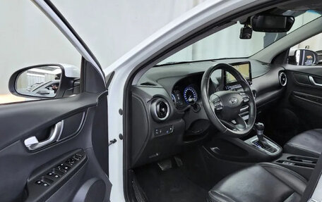 Hyundai Kona I, 2022 год, 1 705 000 рублей, 7 фотография
