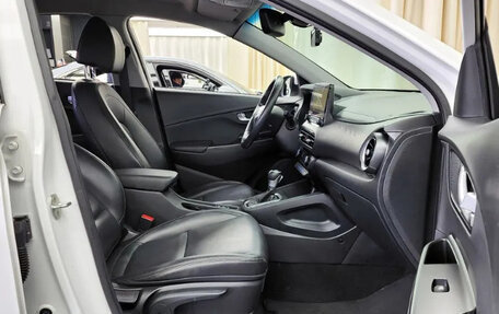 Hyundai Kona I, 2022 год, 1 705 000 рублей, 8 фотография