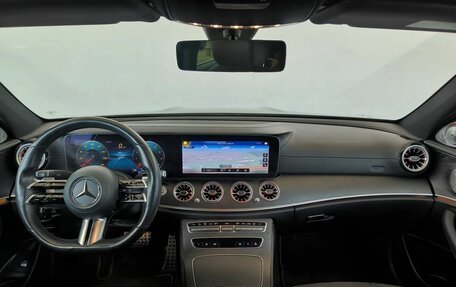 Mercedes-Benz E-Класс, 2021 год, 4 450 000 рублей, 5 фотография