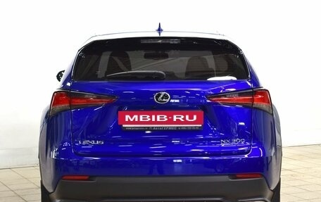 Lexus NX I, 2017 год, 3 110 000 рублей, 3 фотография