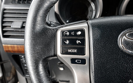 Toyota Land Cruiser Prado 150 рестайлинг 2, 2009 год, 2 999 000 рублей, 12 фотография