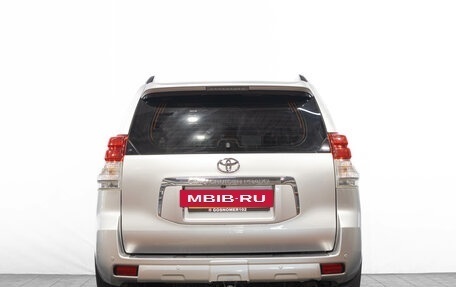 Toyota Land Cruiser Prado 150 рестайлинг 2, 2009 год, 2 999 000 рублей, 4 фотография