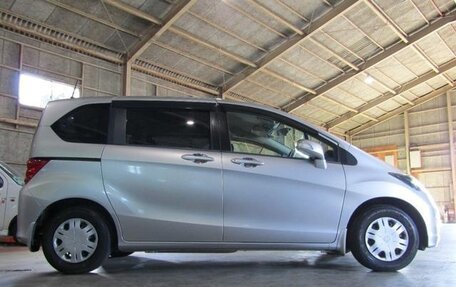 Honda Freed I, 2011 год, 815 000 рублей, 3 фотография
