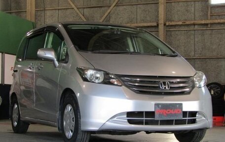 Honda Freed I, 2011 год, 815 000 рублей, 2 фотография