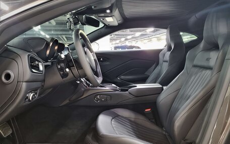 Aston Martin V8 Vantage IV, 2022 год, 21 330 000 рублей, 3 фотография