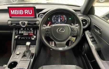 Lexus IS III, 2022 год, 3 100 090 рублей, 11 фотография
