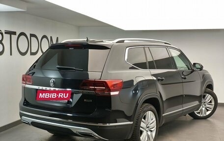 Volkswagen Teramont I, 2018 год, 2 350 000 рублей, 3 фотография