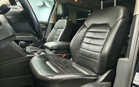 Volkswagen Teramont I, 2018 год, 2 350 000 рублей, 8 фотография
