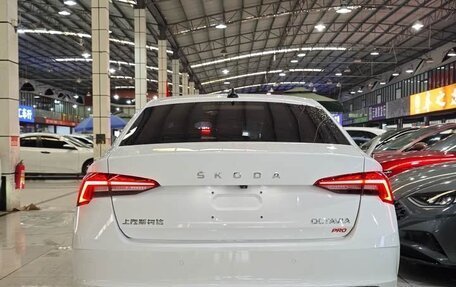 Skoda Octavia IV, 2022 год, 1 747 000 рублей, 4 фотография