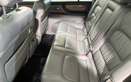 Lexus LX II, 2004 год, 2 049 800 рублей, 6 фотография