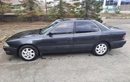 Toyota Camry V30, 1993 год, 250 000 рублей, 3 фотография