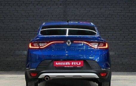 Renault Arkana I, 2022 год, 1 820 000 рублей, 5 фотография