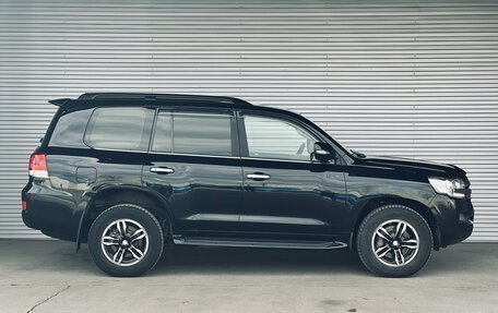 Toyota Land Cruiser 200, 2016 год, 6 250 000 рублей, 4 фотография
