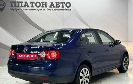Volkswagen Jetta VI, 2006 год, 750 000 рублей, 2 фотография