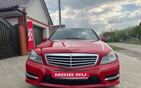 Mercedes-Benz C-Класс, 2013 год, 1 600 000 рублей, 3 фотография