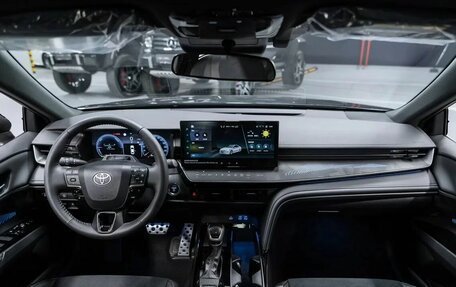 Toyota Camry, 2025 год, 4 770 000 рублей, 3 фотография