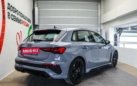 Audi RS 3, 2022 год, 8 499 000 рублей, 4 фотография