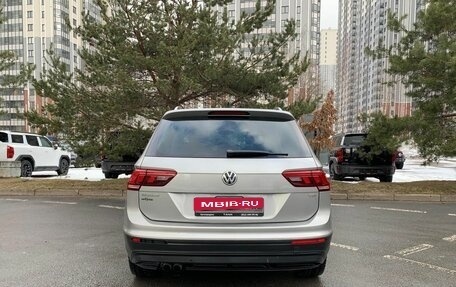 Volkswagen Tiguan II, 2017 год, 1 625 000 рублей, 6 фотография