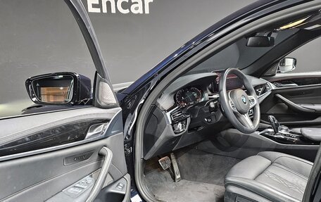 BMW 5 серия, 2022 год, 4 575 017 рублей, 5 фотография