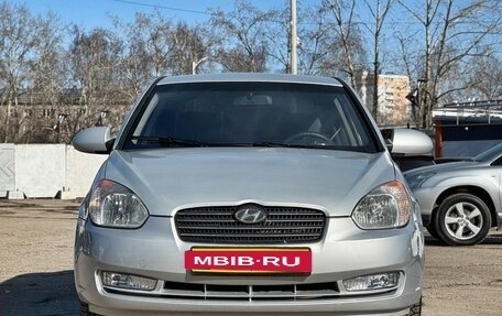 Hyundai Verna II, 2007 год, 359 000 рублей, 2 фотография