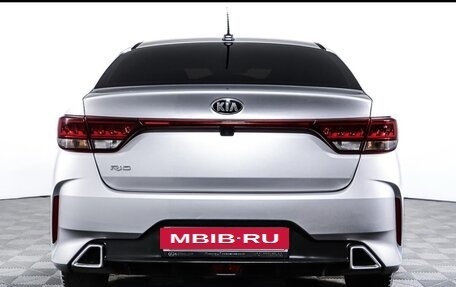 KIA Rio IV, 2020 год, 1 800 000 рублей, 2 фотография