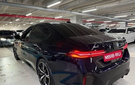 BMW 5 серия, 2024 год, 7 850 000 рублей, 6 фотография