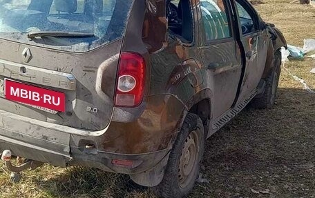Renault Duster I рестайлинг, 2014 год, 330 000 рублей, 4 фотография