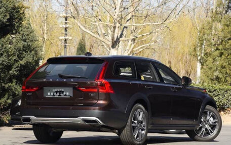 Volvo V90 Cross Country I рестайлинг, 2020 год, 2 700 000 рублей, 4 фотография